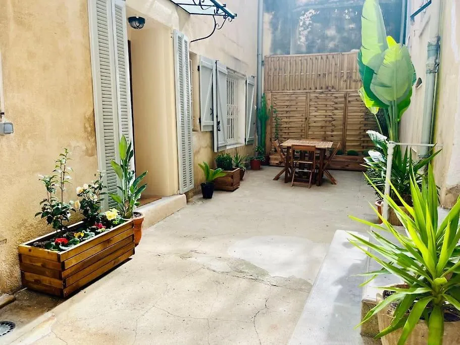 Le Seduisant T2/Terrasse, Notre Dame De La Garde Apartment Marseille