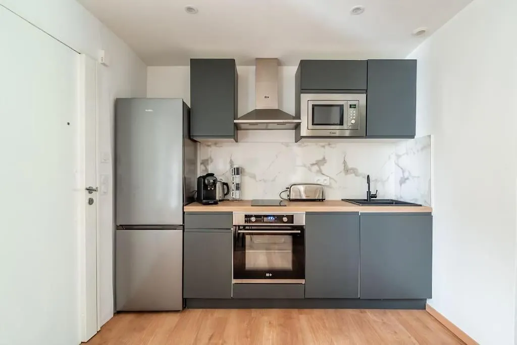 Le Seduisant T2/Terrasse, Notre Dame De La Garde Apartment Marseille